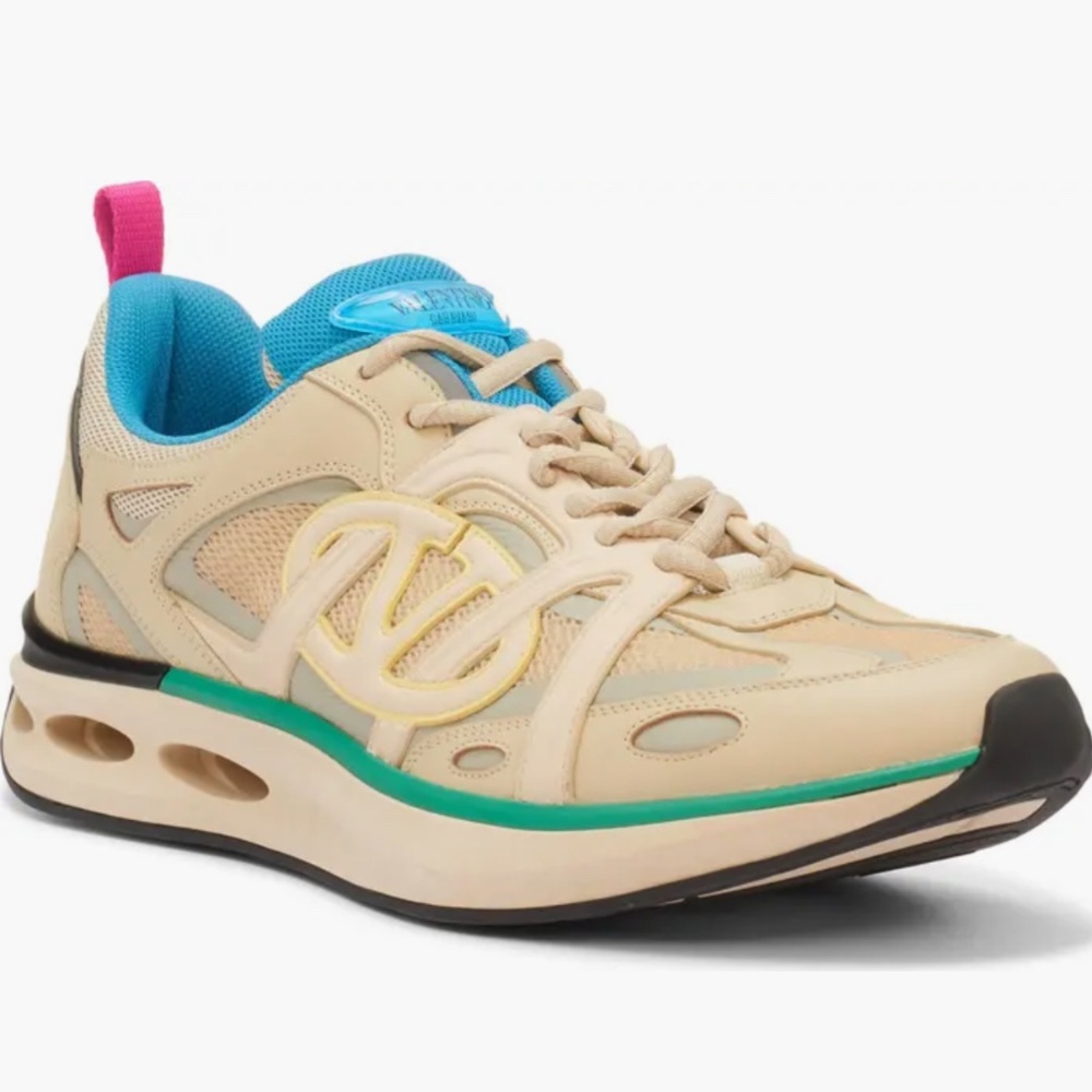 Beautiful Men Sneakers Valentino Garavani